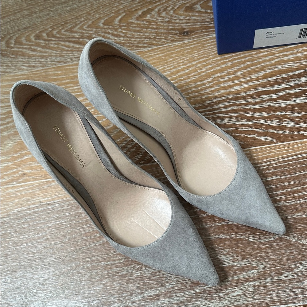 Stuart Weitzman Gray Heels Accepts reasonable offers